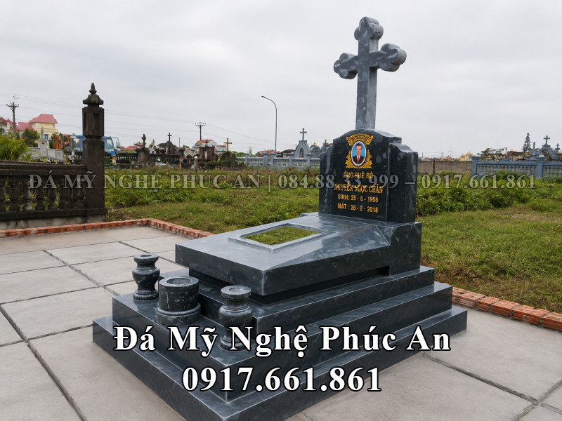 Mộ Công Giáo Đá Xanh Rêu Thanh Hóa Hiện Đại