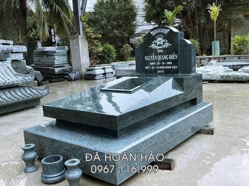 Mộ đá đẹp – Bí quyết lựa chọn mẫu mộ đá bền đẹp, chuẩn phong thủy cho gia đình Việt 7 Mẫu Mộ đá xanh rêu tại Làng nghề đá Ninh Bình hiện nay